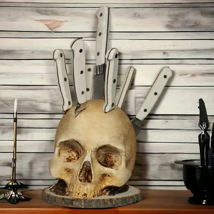 BowLift | SUTURA - Gothic Skull Knife Holder