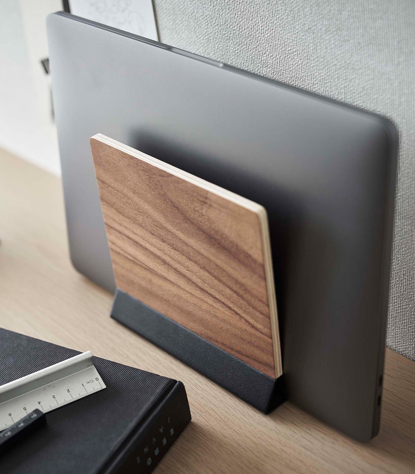 BowLift | Slim Laptop Stand - Steel + Wood