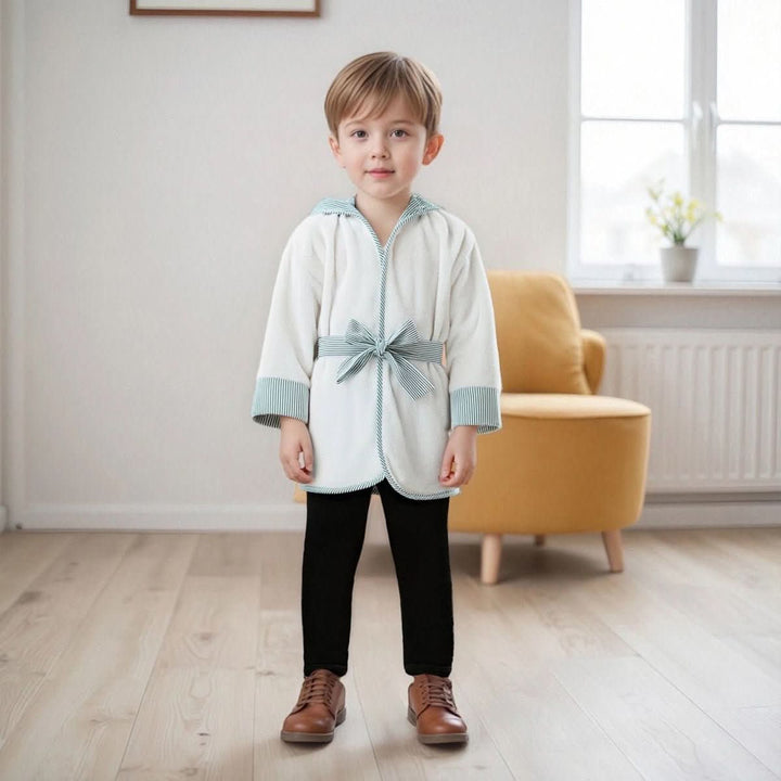 BowLift | LunaLoft Children's Bathrobe with Hood | Ultra Soft & Absorbent | Cozy Microfiber Bathrobe | Luxury Comfort for Boys & Girls