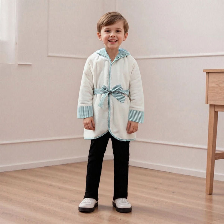 BowLift | LunaLoft Children's Bathrobe with Hood | Ultra Soft & Absorbent | Cozy Microfiber Bathrobe | Luxury Comfort for Boys & Girls