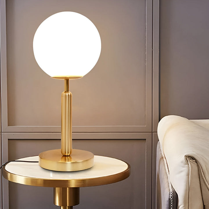 BowLift | SphereShine Luxe Table Lamp of Glass & Brass – Elegance and LED