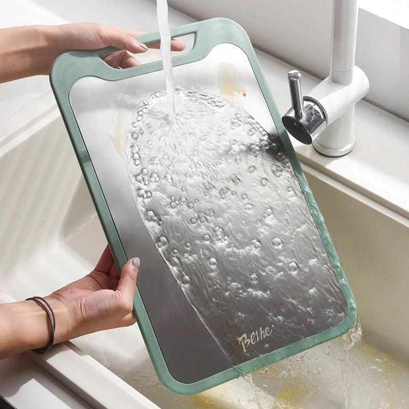 BowLift | Double-sided stainless steel cutting board with non-stick surface and juice groove