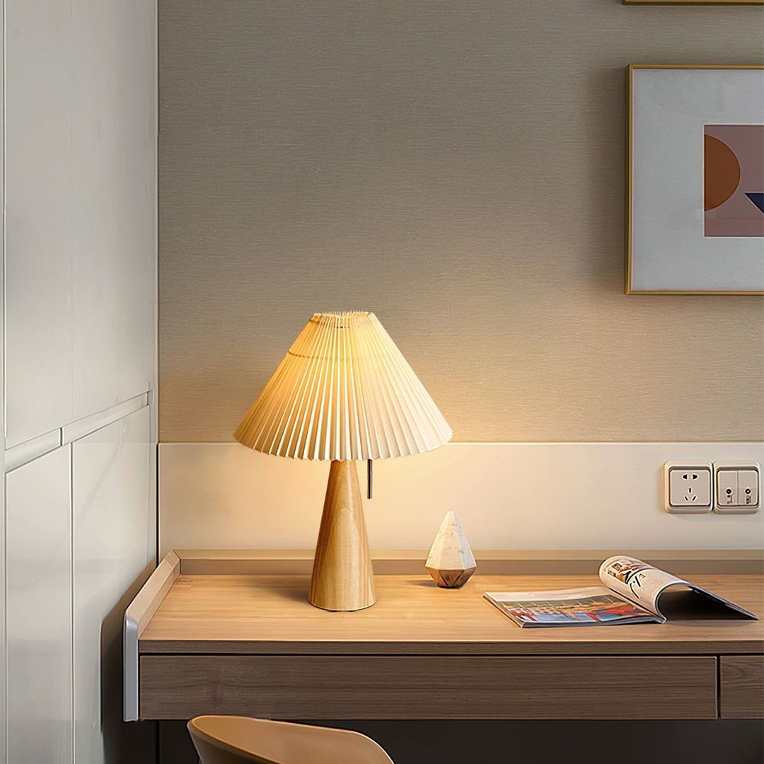BowLift | AntiqueRadiance – Elegant Wood and Metal Table Lamp