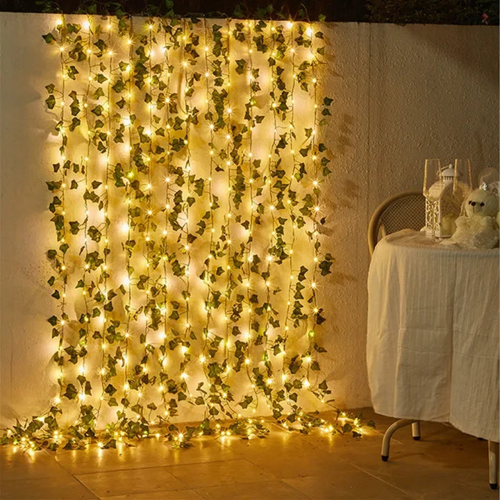 BowLift | Christmas LED Lights in the Shape of Green Leaves – Energy Saving, Batteries, High Quality, Perfect for Decoration