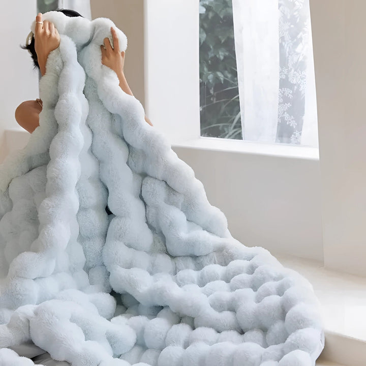 BowLift | Faux Fur Chunky Knit Duvet Cover Throw