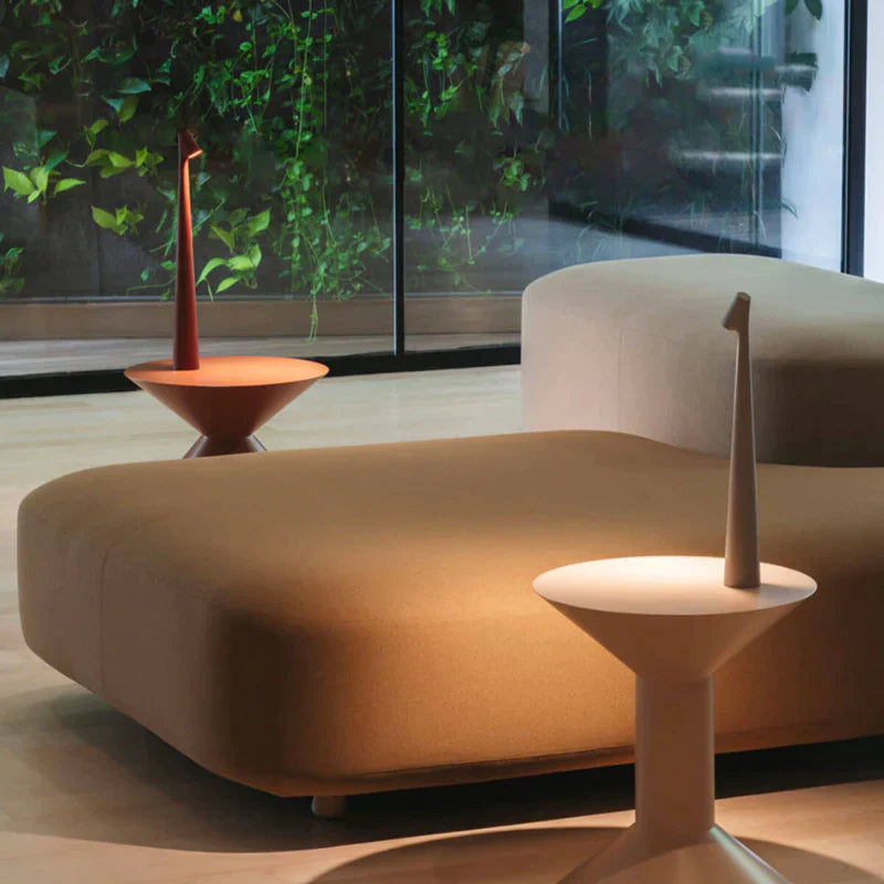 Stylish table lamp - wireless | Bowlift