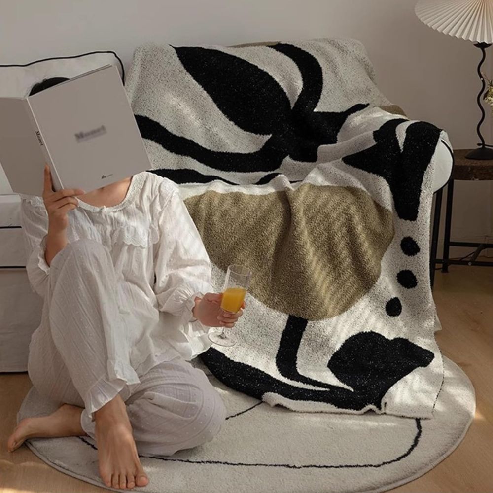 BowLift | Terra Flow Cosy Throw Blanket