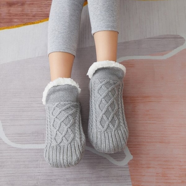 FluffySafe - Luxury Slippers with Non-Slip Sole Bowlift