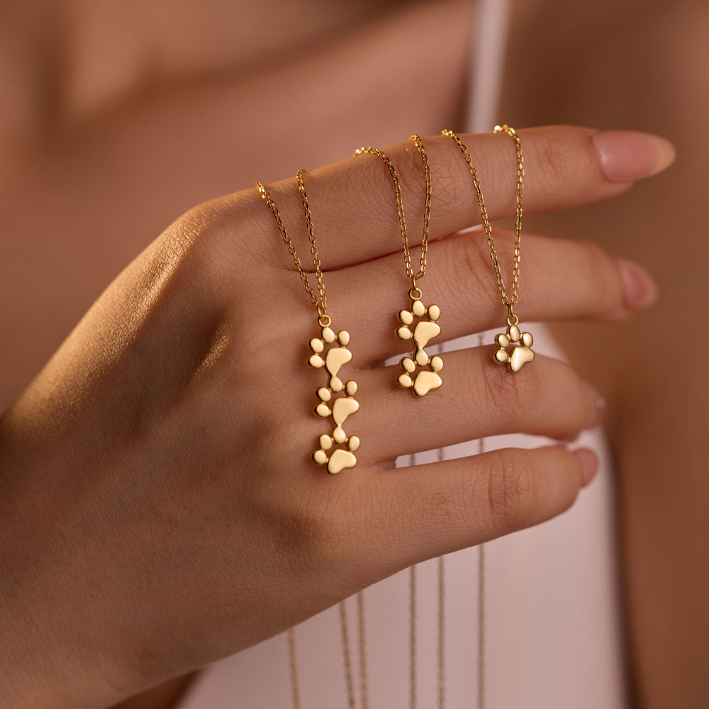 BowLift | Delicate Paws Necklace for Animal Lovers