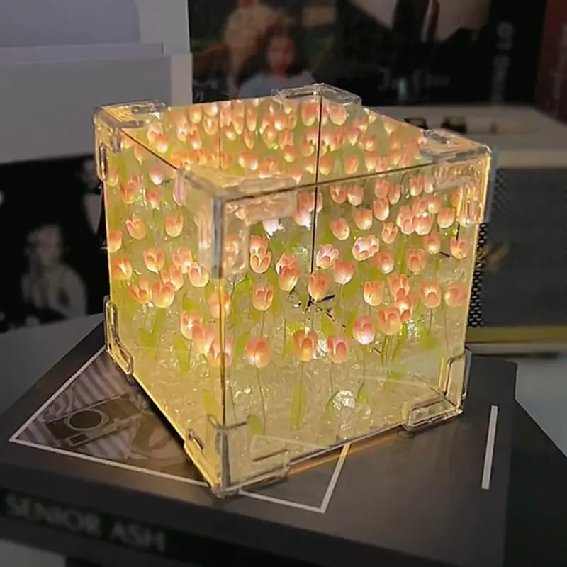 BowLift | Tulip Night Light