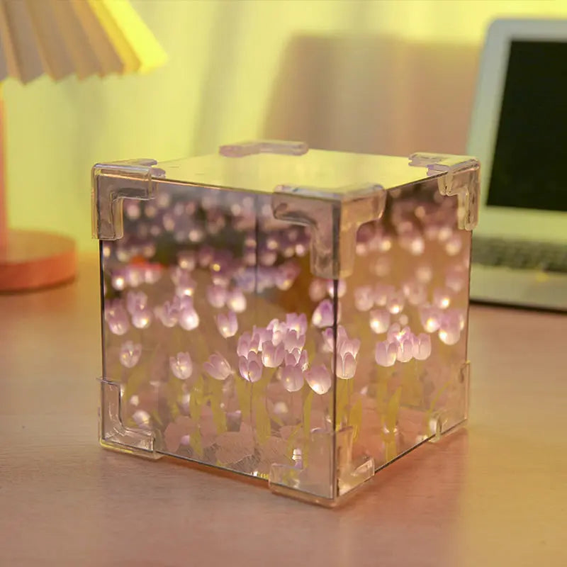 BowLift | Tulip Night Light