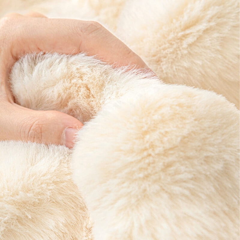 Ultra-soft Fluffy Non-slip Mat for your Pet | Bowlift