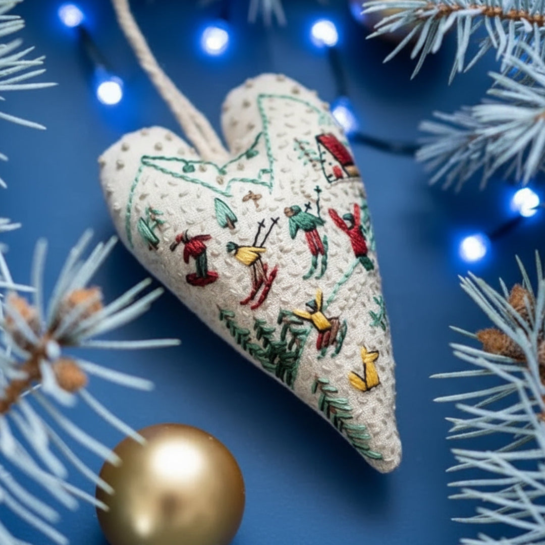 DIY Christmas Ornament Kit – Heart-Shaped Hand Embroidery Craft Bowlift