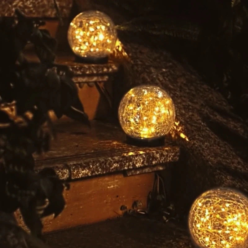 BowLift | SolarGlobe Garden Light