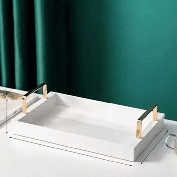 BowLift | Luxury dessert tray highlighting the style and taste of dishes