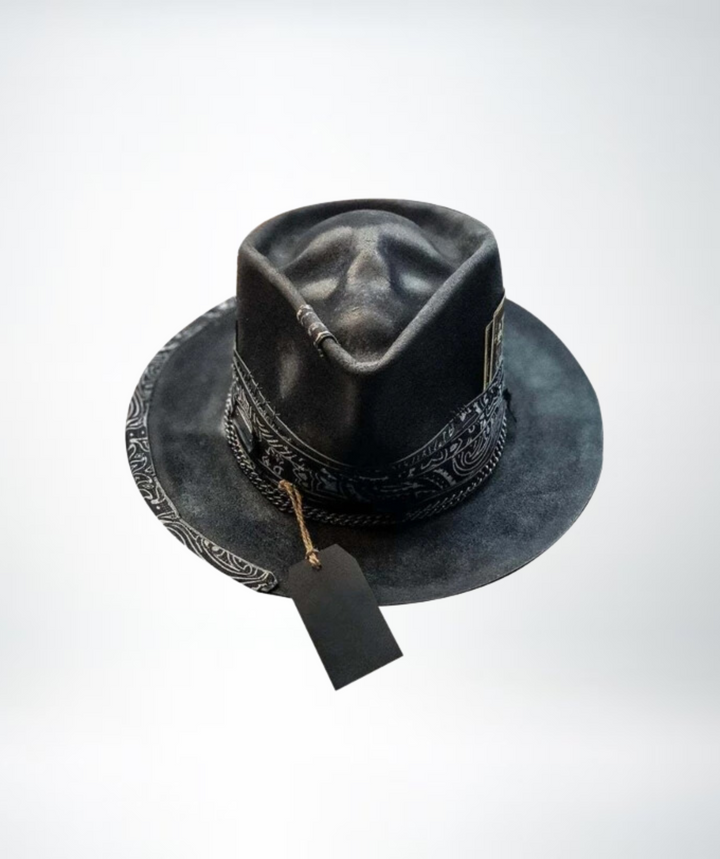 BowLift | Artisan Skull Hat – Handmade Beanie with Skull Print for Unique Streetstyle