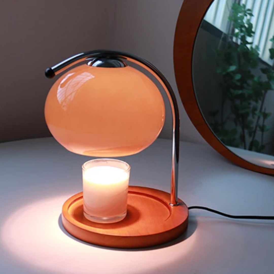 Alyssa Retro Glass Table Lamp | Bowlift