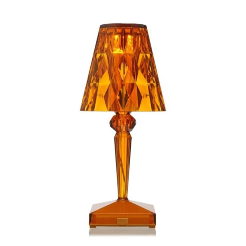 Chic Table Lamp with Crystal Design - CrystalLuxe | Bowlift