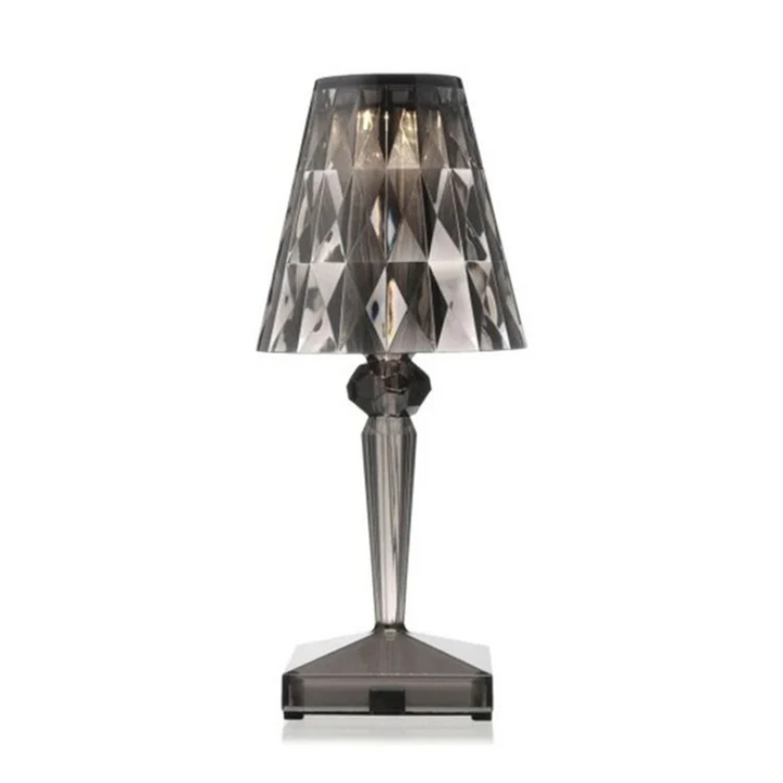 Chic Table Lamp with Crystal Design - CrystalLuxe | Bowlift