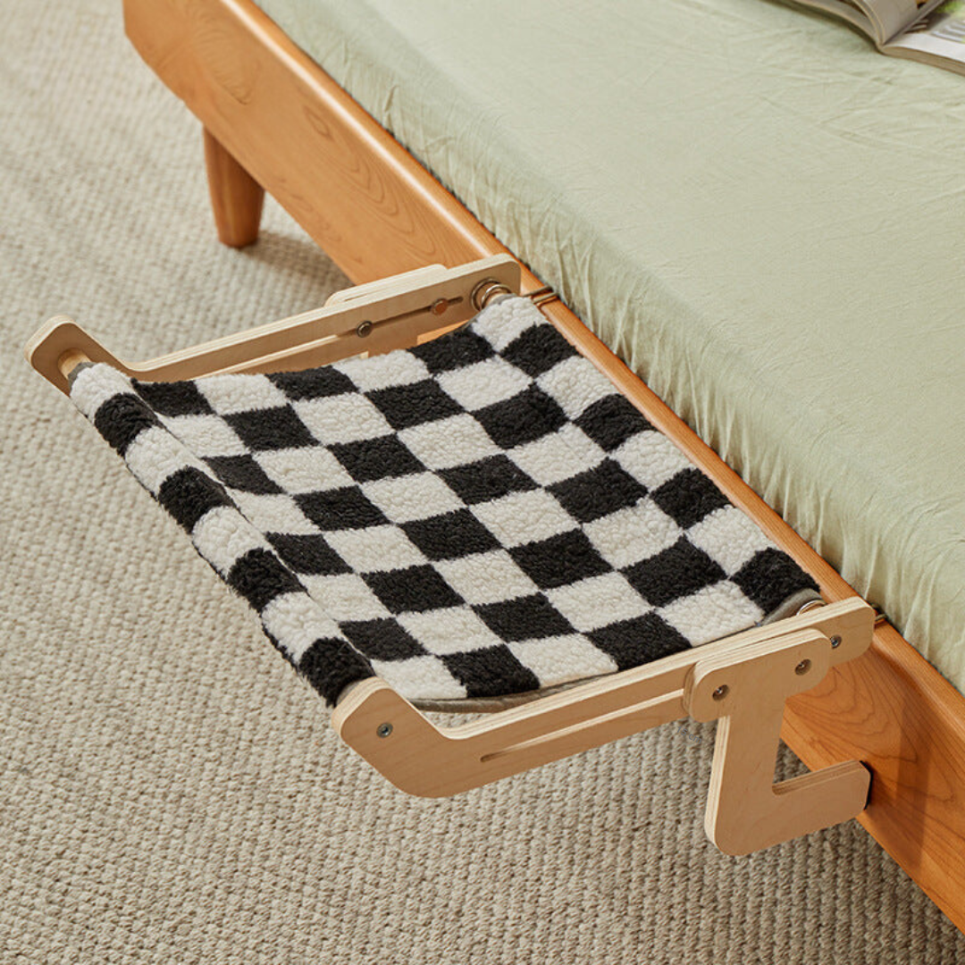 Practical cat hammock Bowlift