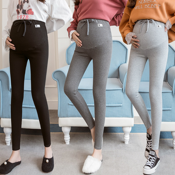 BowLift | Cozy Maternity Leggings in Jogging Pants Style