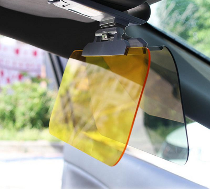 Car sunshade against glare | Bowlift
