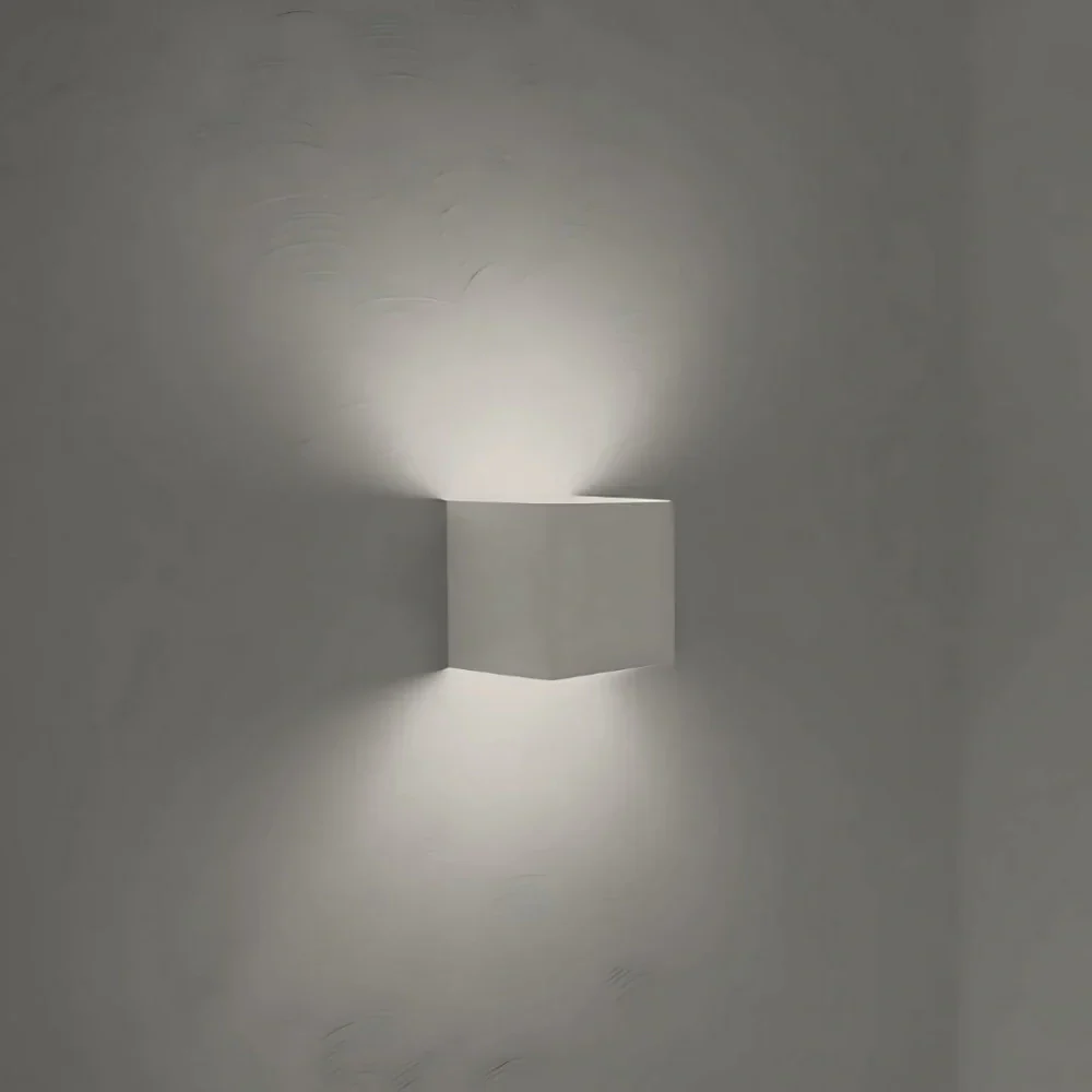 BowLift | Modern Black Aluminium Wall Light