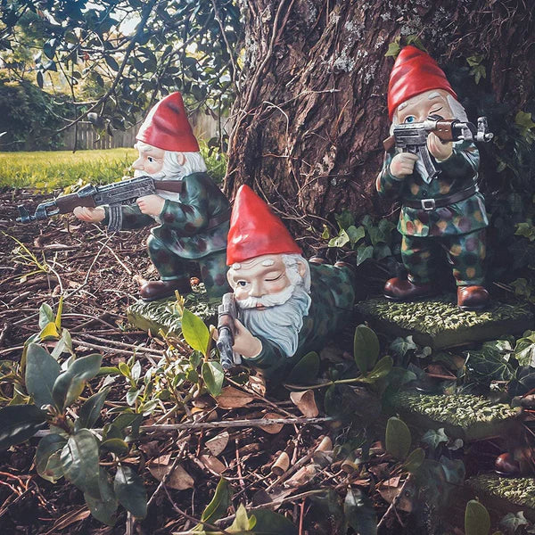BowLift | Garden Gnome Army – Weather-Resistant Decorative Figures for the Garden
