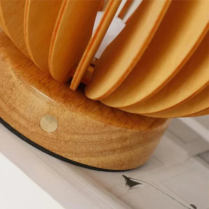 BowLift | WoodFlex - Flexible Wooden Table Lamp