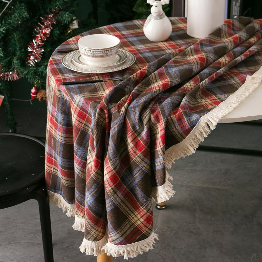 BowLift | Vintage Holiday Plaid Round Tablecloth