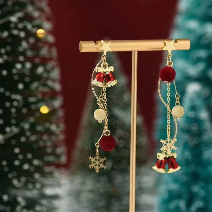 BowLift | Lunarelle Vintage Kerstboom Oorbellen – Groen & Goud, Lichtgewicht en Feestelijk met Elegante Strik