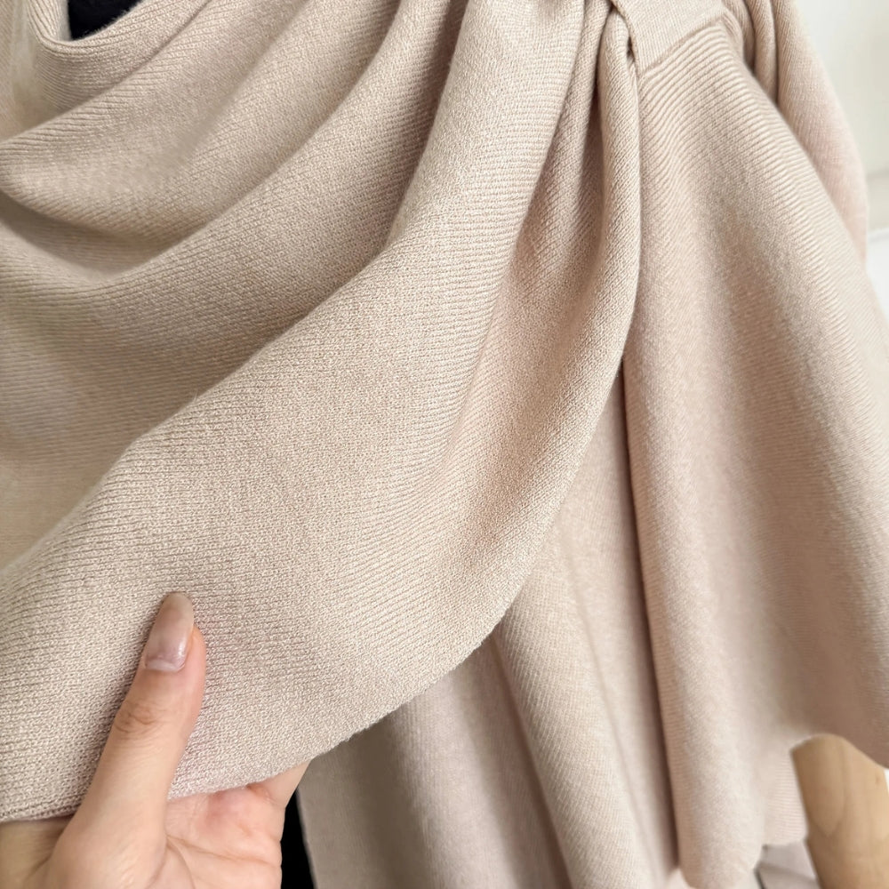 BowLift | Virelli Poncho Lightweight Shawl Coat