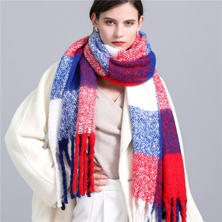 CosyPlaid Scarf – Warm, Trendy Winter Style Bowlift