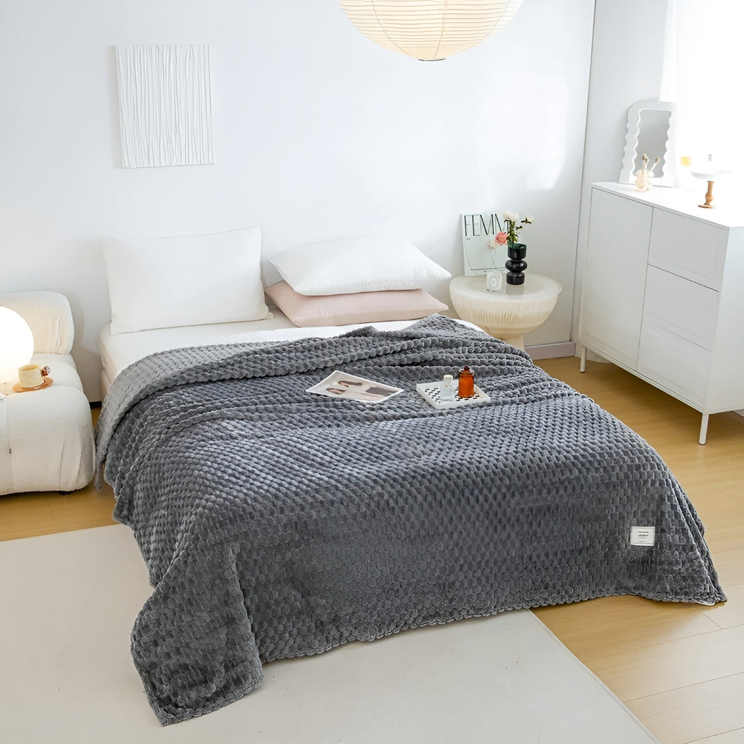 BowLift | Cozy Blanket Nordhavn | Super Soft & Heat Insulating | Easy Care | Microfiber Gray