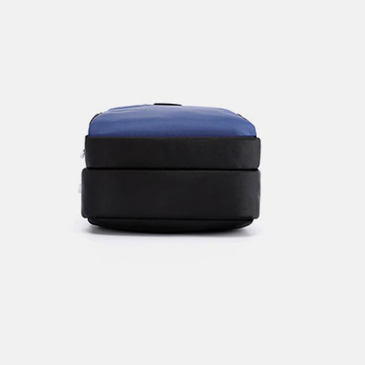 Waterproof Small Shoulder Bag Made of Nylon | Bowlift