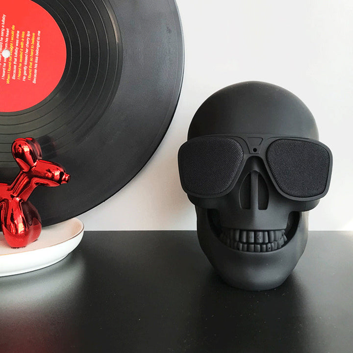Small Skull Wireless Bluetooth Speaker | Bowlift