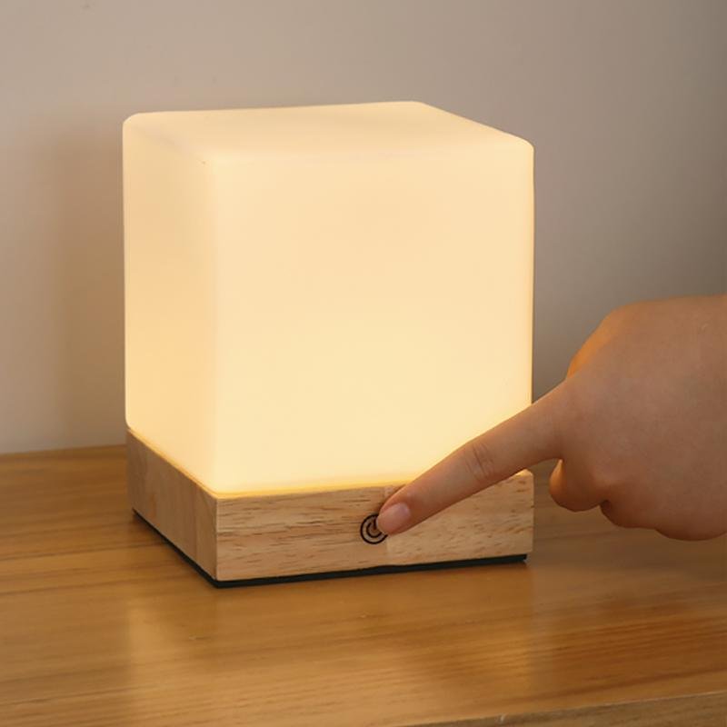 BowLift | GlowCube Wireless LED Table Lamp – Modern and Energy Efficient