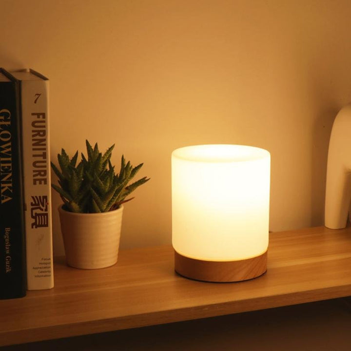 BowLift | LumiGlow Refined Glass Table Lamp with Touch-LED