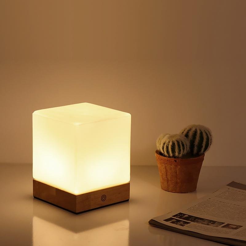BowLift | GlowCube Wireless LED Table Lamp – Modern and Energy Efficient