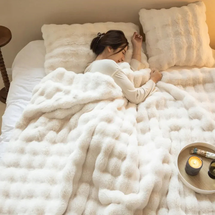 BowLift | SnugWrap | Luxury Plush Blanket for Ultimate Warmth & Comfort