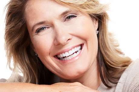 BowLift | SmileFlex Dental Prosthesis with White Veneers