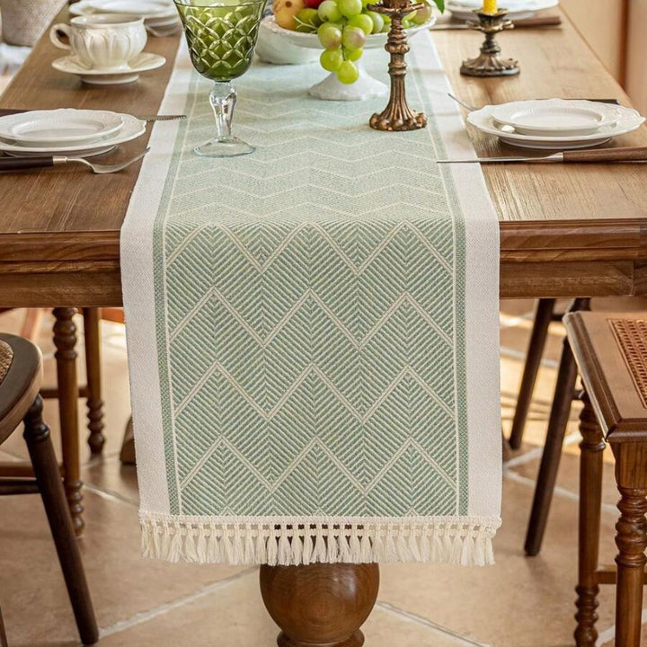 BowLift | Zigzag Loom Table Runner