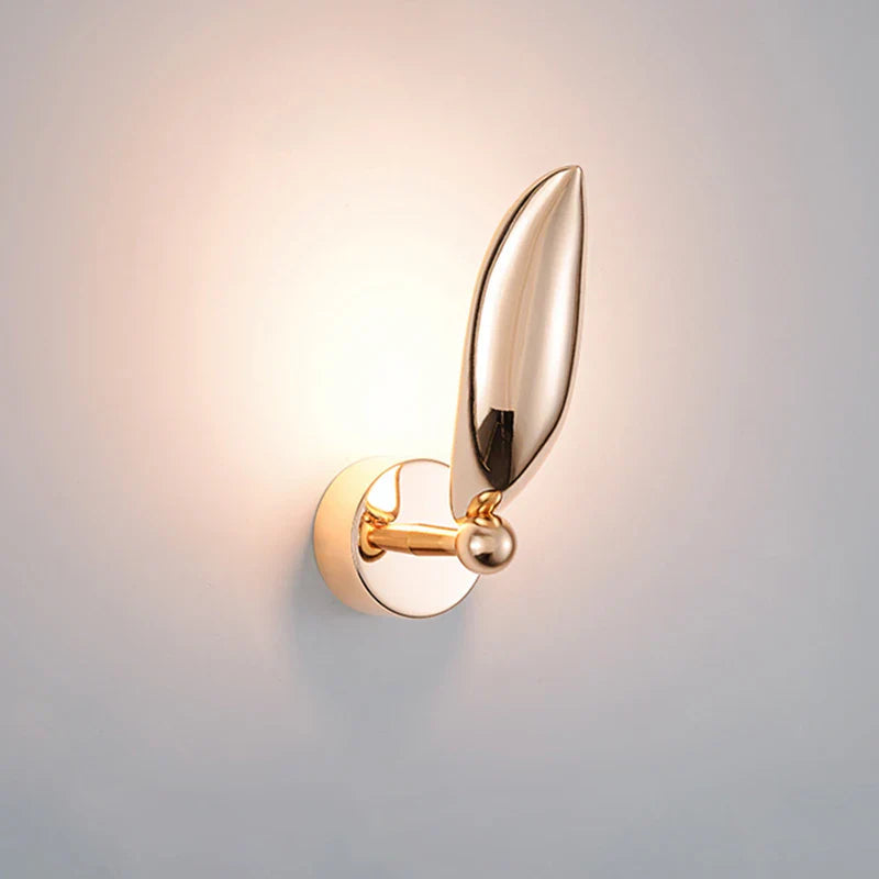 BowLift | LuxeGlow – Cozy, warm light with distinctive seagull design