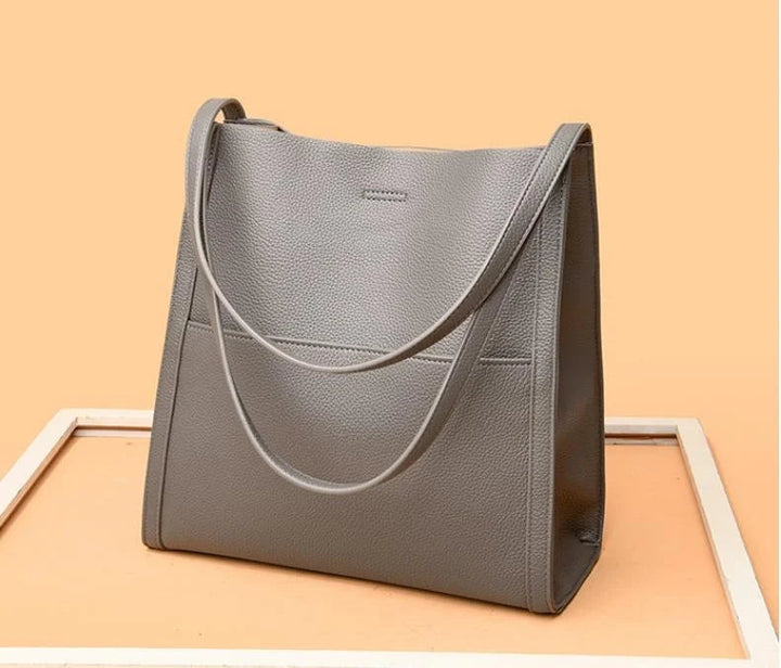 BowLift | Guinevere Poise Meets Practicality