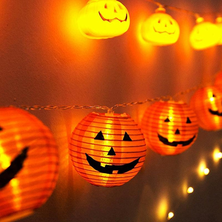 BowLift | PumpkinBlaze String Lights — Transform your Halloween night into a magical sea of lights that captivates all eyes!