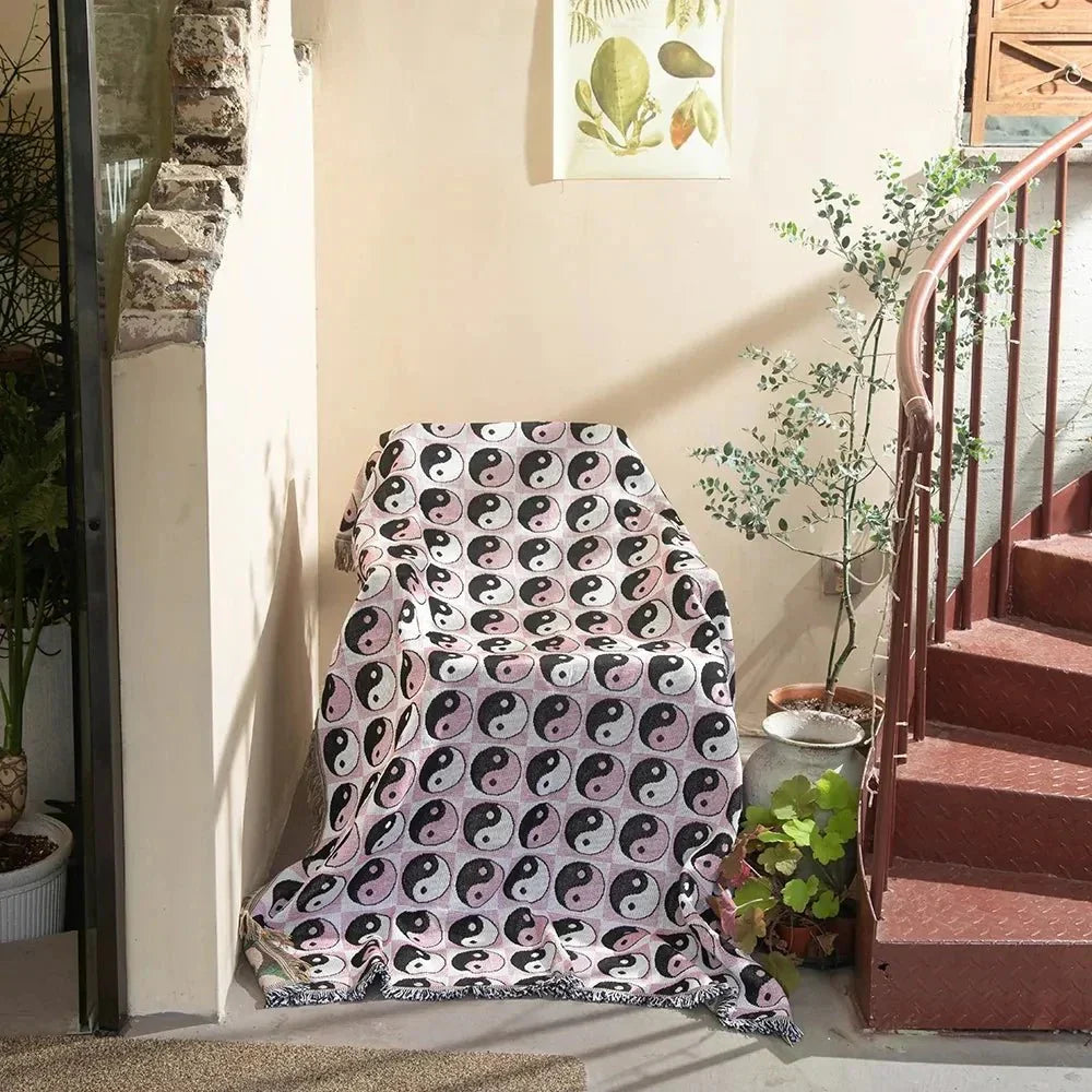 BowLift | Abstract Woven Wall Tapestry Throw Blanket