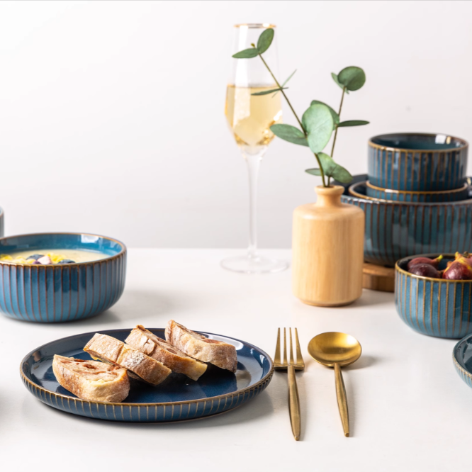 Anatoli 12-Piece Dinnerware Set Bowlift