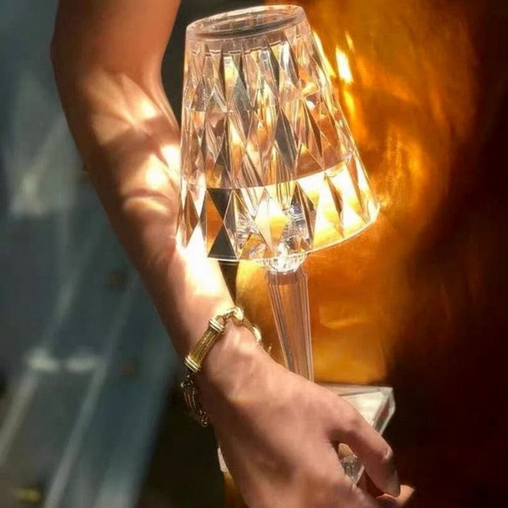 BowLift | Acrylic Crystal Table Lamp - LuxeGlow