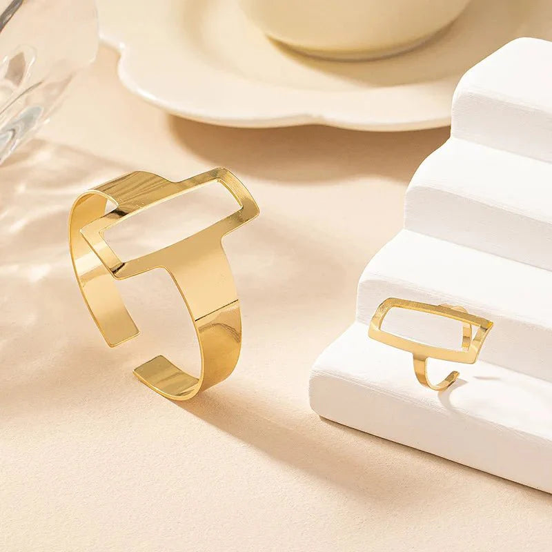 BowLift | Adjustable Geometric Rectangle Bracelet and Ring Set
