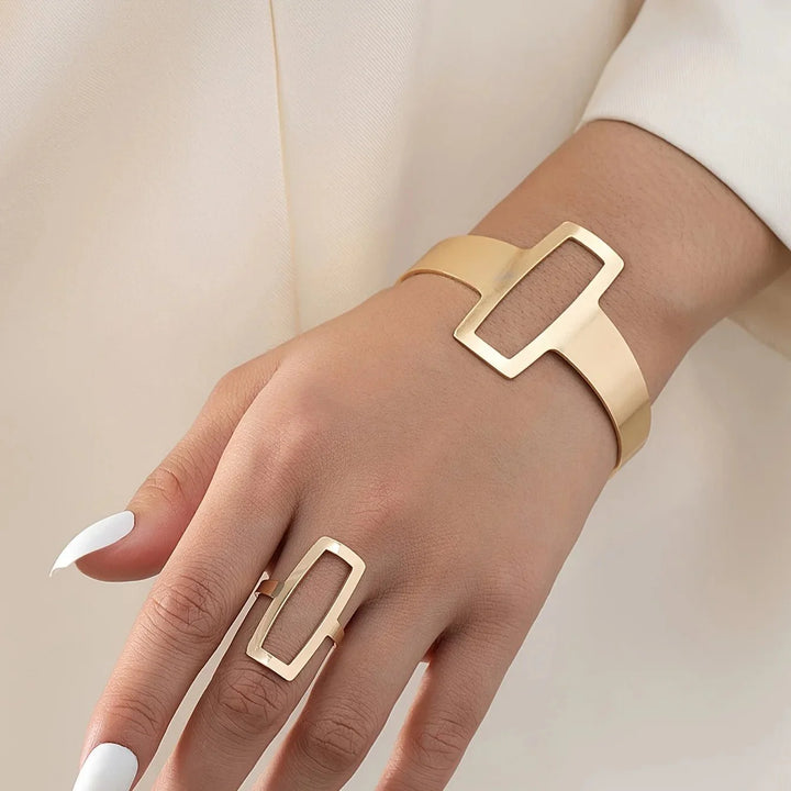 BowLift | Adjustable Geometric Rectangle Bracelet and Ring Set